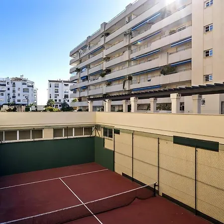 Puerto Banus Con Parking & Piscina. * Марбелья